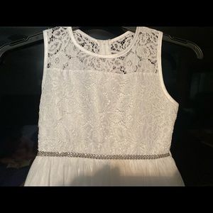 Girls beautiful First Communion Dress / Wedding